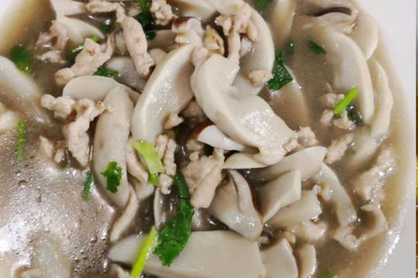 鮮松茸炒肉絲怎么做好吃，有哪些功效作用